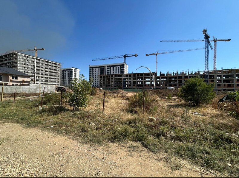 Militari, Auchan, Mall Chiajna,